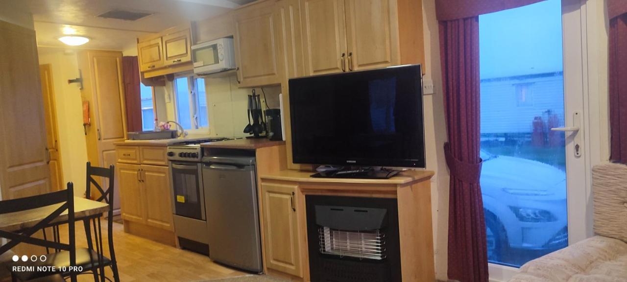 Beachside, Family-Friendly, Wifi, 6 Berth Caravan 19 In Ingoldmells Zewnętrze zdjęcie